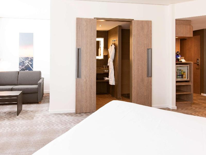 Novotel Basel City - Oda