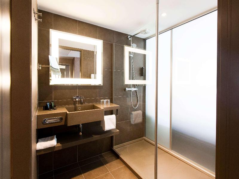 Novotel Basel City - Oda