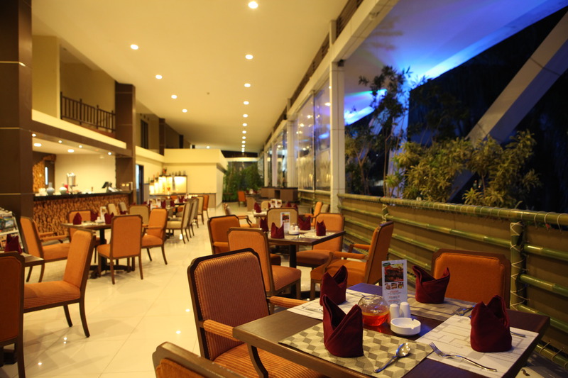 Palace Cipanas Puncak - Restoran