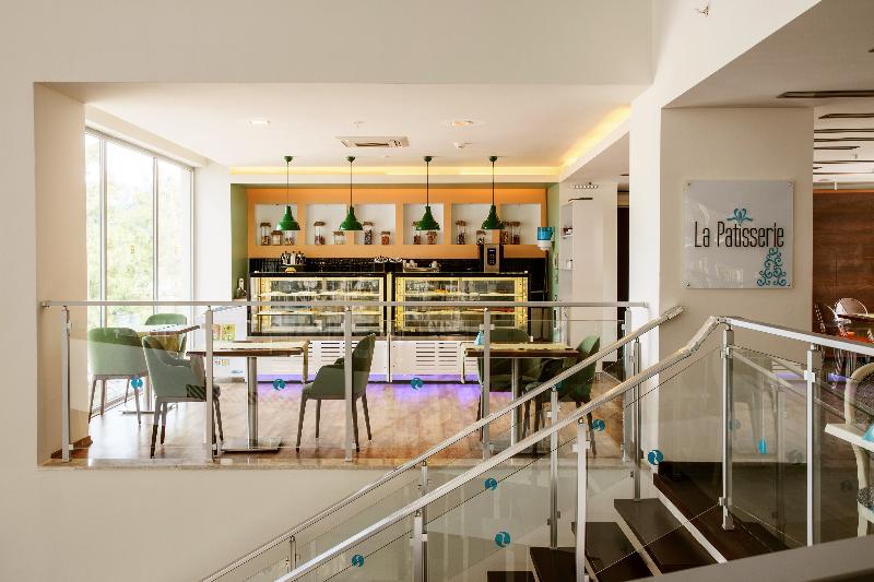 Orka Lotus Beach Hotel - Bar