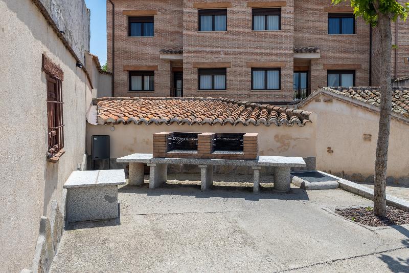 Callejón del Pozo - Oda