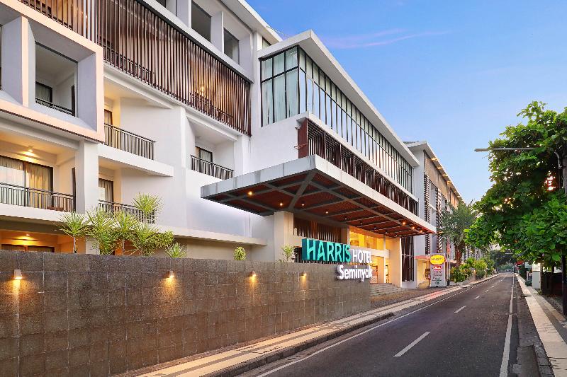 HARRIS Hotel Seminyak - Genel