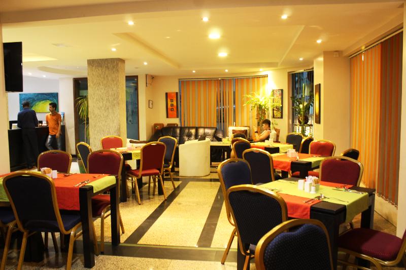 The Beehive - Restoran