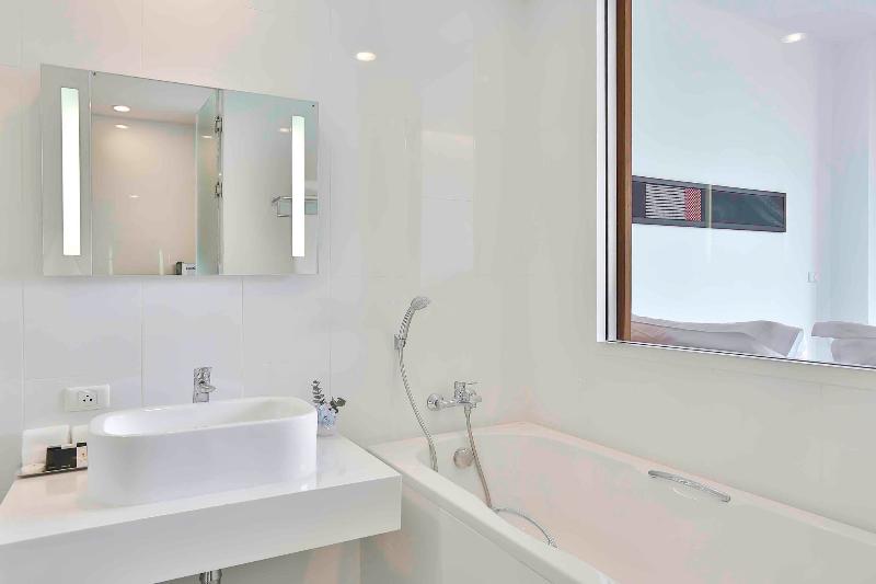 Eastin Tan Hotel Chiang Mai - Oda