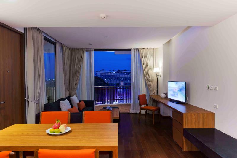 Eastin Tan Hotel Chiang Mai - Oda