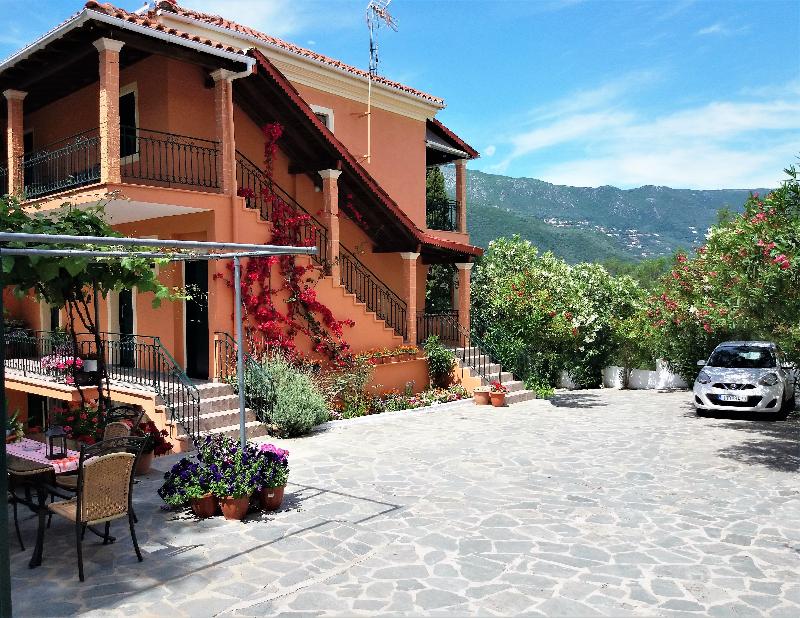 Ziogas Luxury Apartment's - Genel