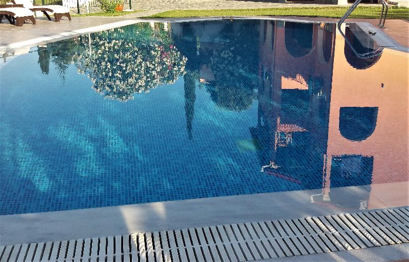 Ziogas Luxury Apartment's - Havuz