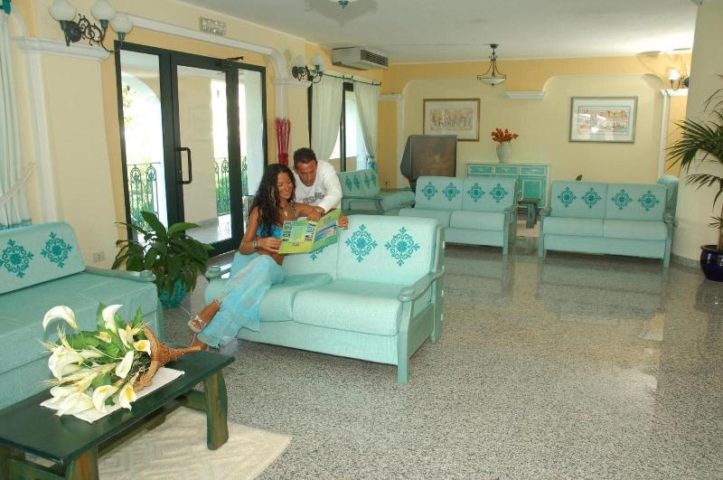 Residence Cala Liberotto - Oda