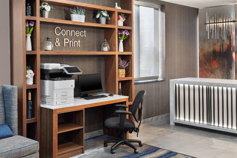Fairfield Inn Suites New York Staten Island - Genel