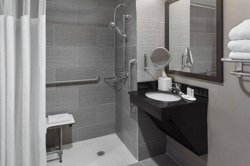 Fairfield Inn Suites New York Staten Island - Oda