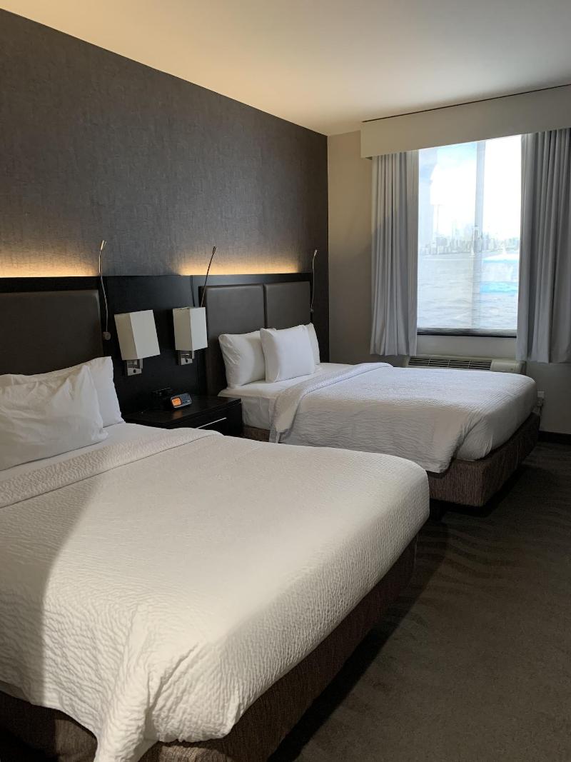 Fairfield Inn Suites New York Staten Island - Oda