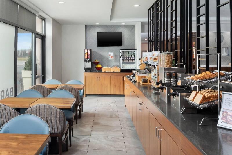 Fairfield Inn Suites New York Staten Island - Restoran