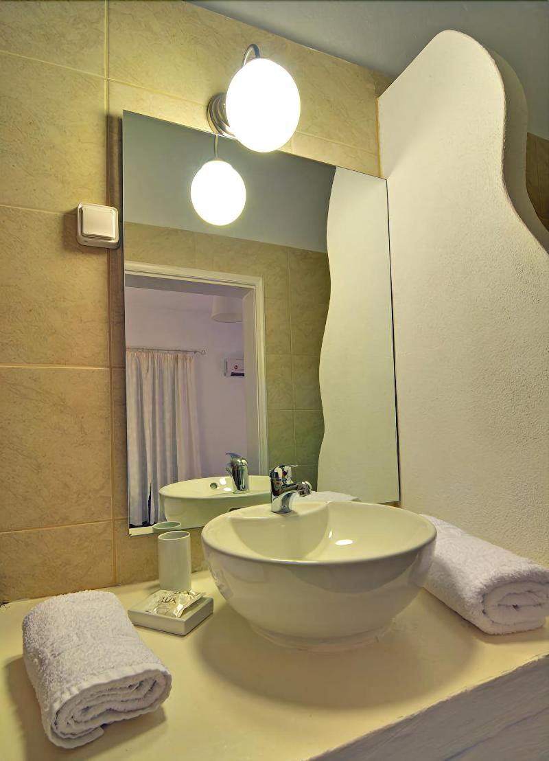 Adamas Hotel - Oda