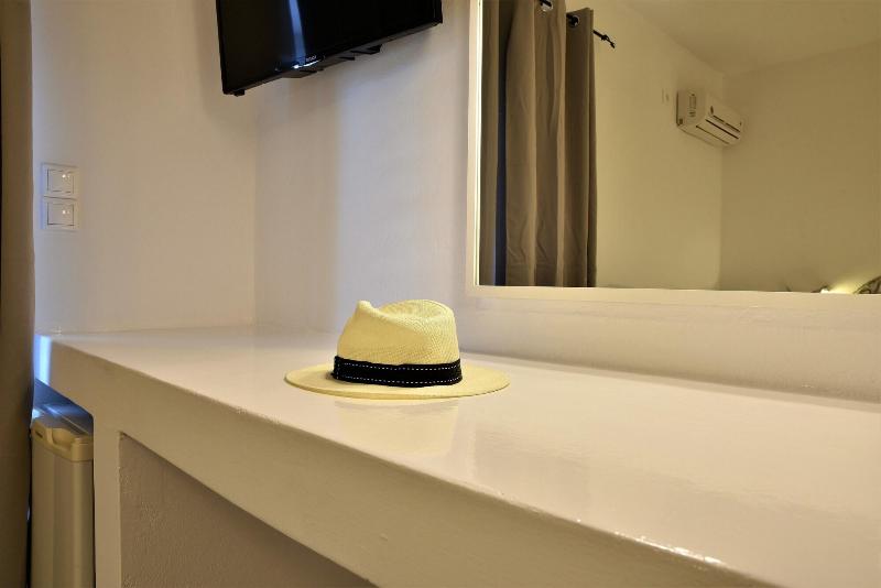 Adamas Hotel - Oda