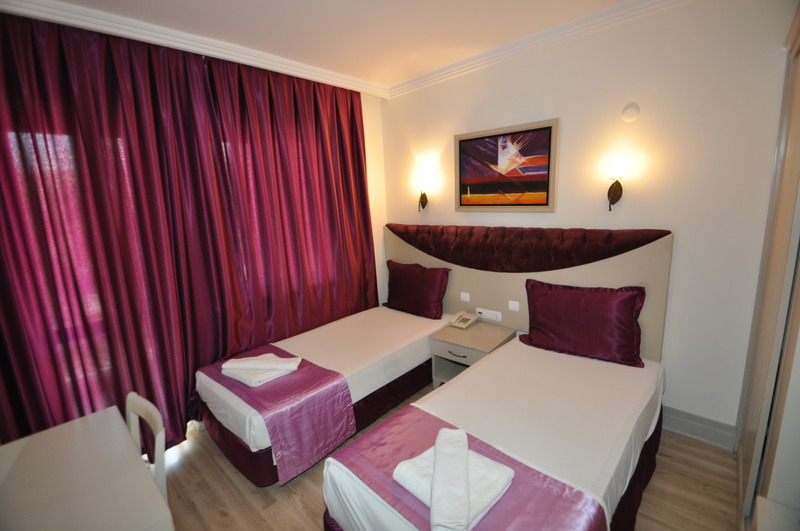 Almena Hotel - Oda