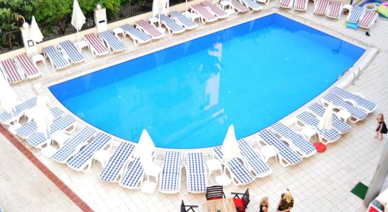 Almena Hotel - Havuz