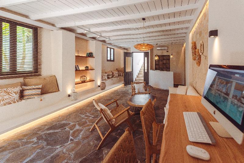 Ampelia Hotel Kassandra - Lobi