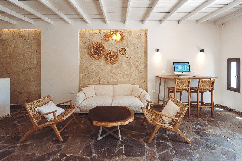 Ampelia Hotel Kassandra - Lobi