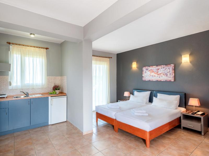 Ampelia Hotel Kassandra - Oda