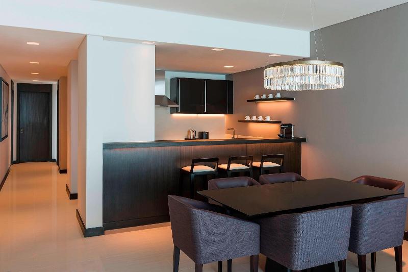 Sheraton Grand Hotel Dubai - Oda