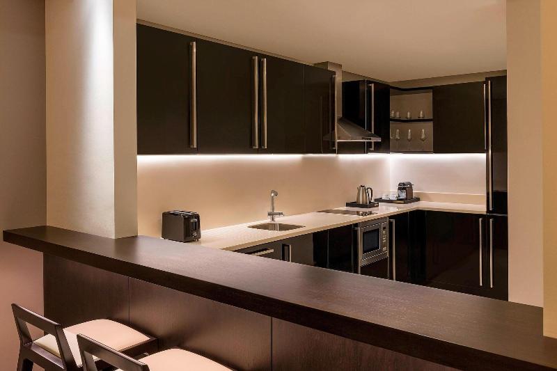Sheraton Grand Hotel Dubai - Oda