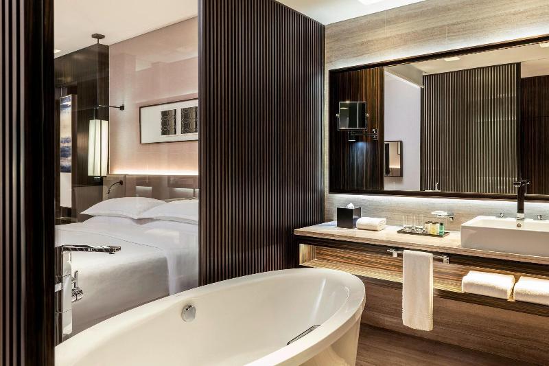 Sheraton Grand Hotel Dubai - Oda