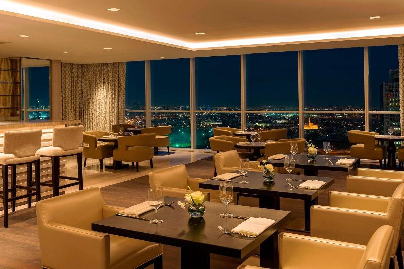 Sheraton Grand Hotel Dubai - Oda