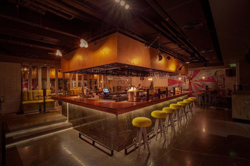 Sheraton Grand Hotel Dubai - Restoran