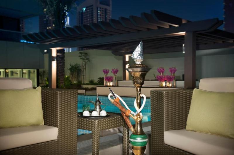 Damac Maison Canal Views - Havuz