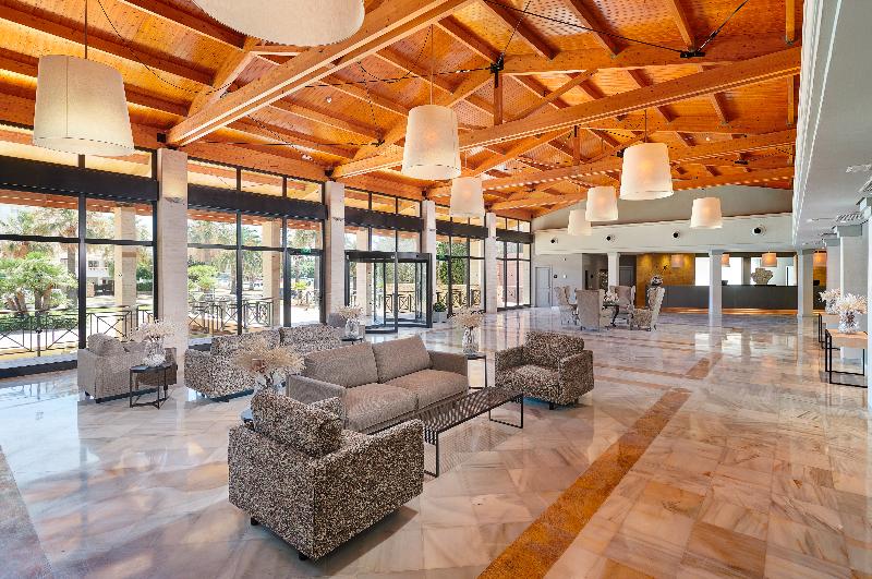 Protur Badia Park Aparthotel - Lobi