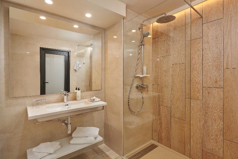 Protur Badia Park Aparthotel - Oda