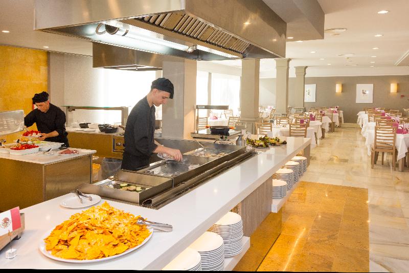 Protur Badia Park Aparthotel - Restoran