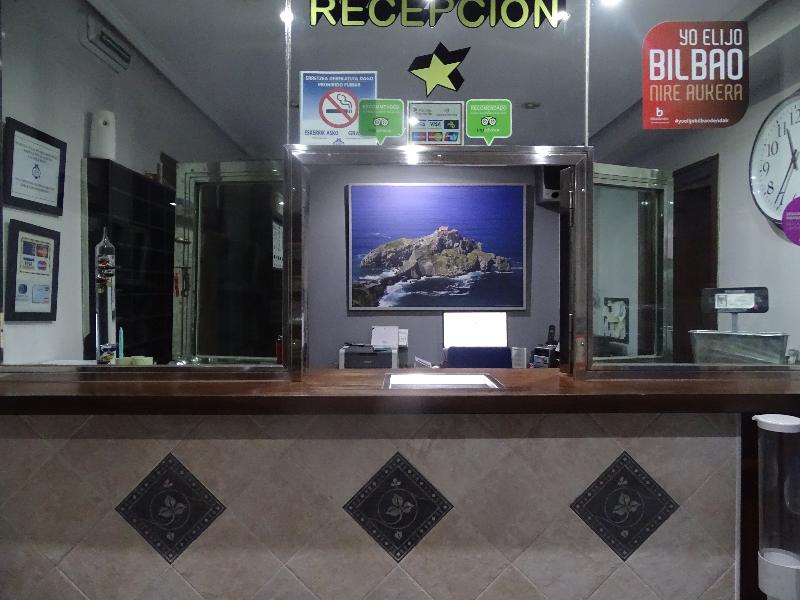 Arenal Suites Bilbao - Lobi