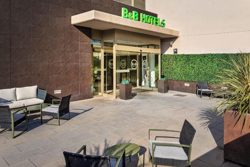 B&B Hotel Barcelona Sant Cugat - Genel