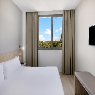 B&B Hotel Barcelona Sant Cugat fotoÄŸrafÄ±