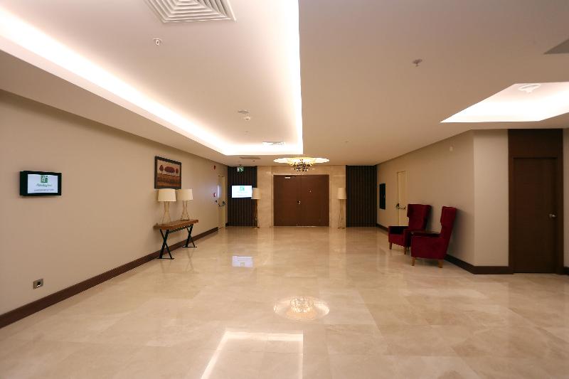 Holiday Inn ANKARA - ÇUKURAMBAR by IHG - Toplantı