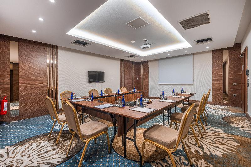 Holiday Inn ANKARA - ÇUKURAMBAR by IHG - Toplantı