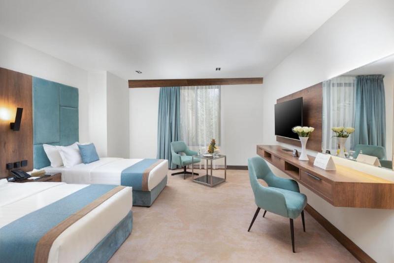 Madareem Crown Hotel - Oda