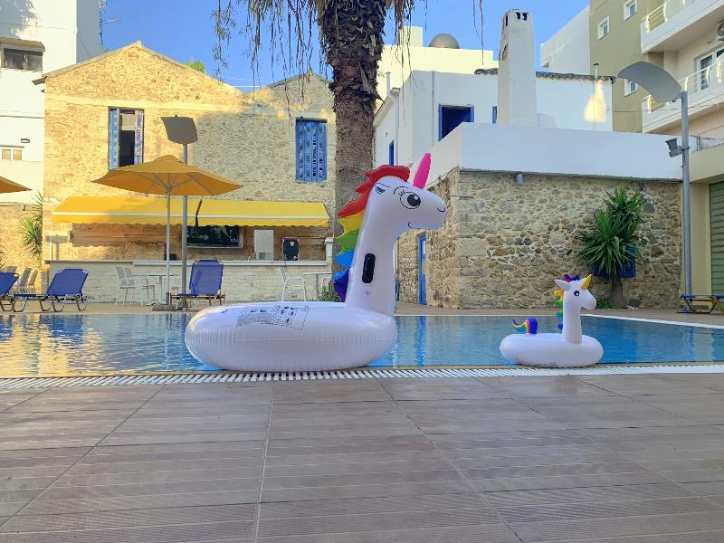 Kassavetis Center-Hotel Studios & Apartments - Havuz
