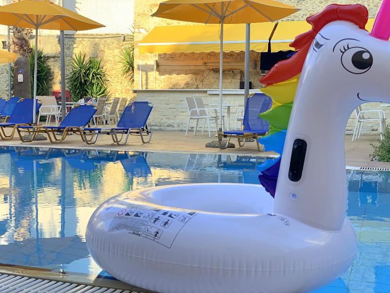 Kassavetis Center-Hotel Studios & Apartments - Havuz