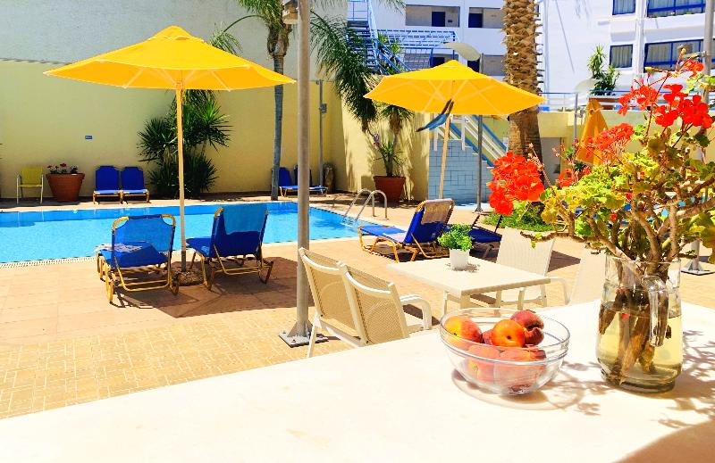Kassavetis Center-Hotel Studios & Apartments - Havuz