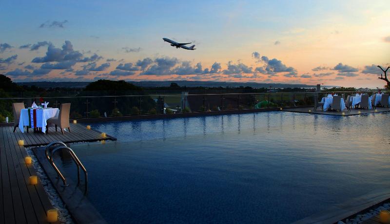 Sovereign Bali Hotel - Havuz