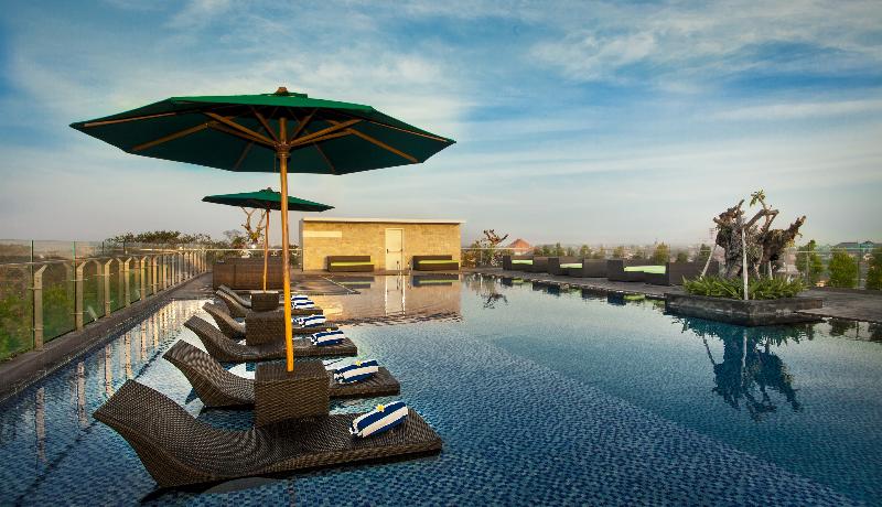 Sovereign Bali Hotel - Havuz