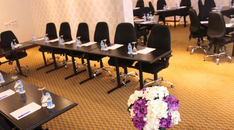 Warwick Al Jubail Hotel - Toplantı