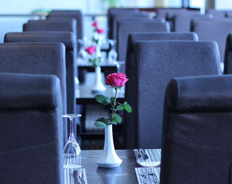 Warwick Al Jubail Hotel - Restoran