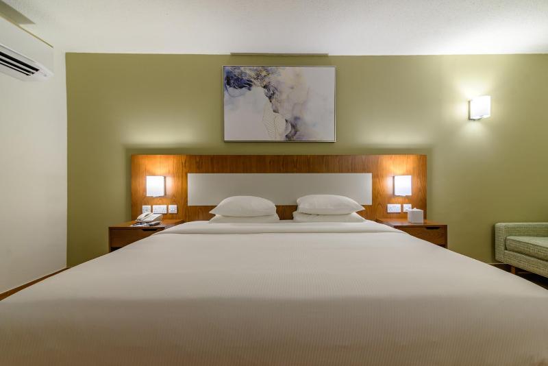 Dhafra Beach Hotel - Oda