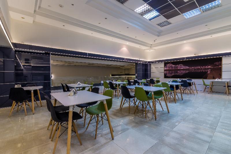 Hotel De Koka - Restoran