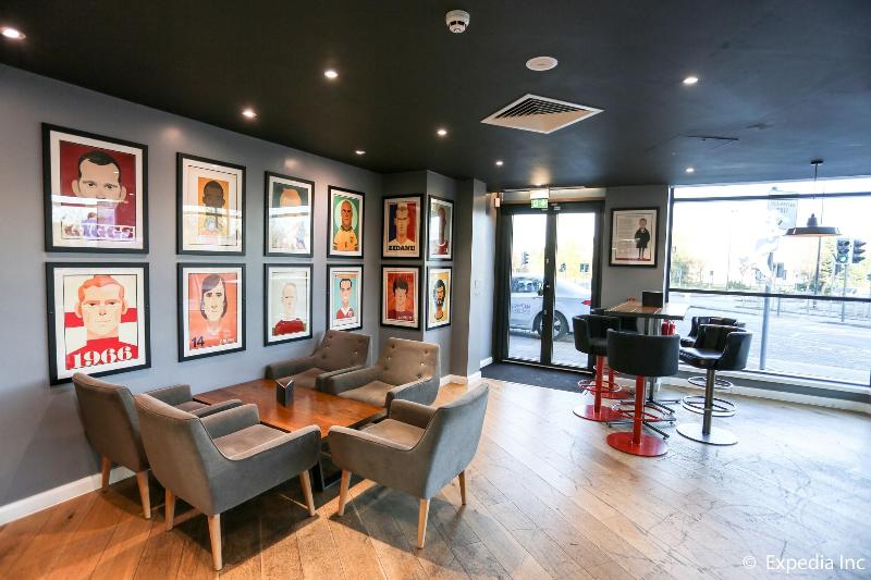 Football, Old Trafford, a Tribute Portfolio Hotel - Bar