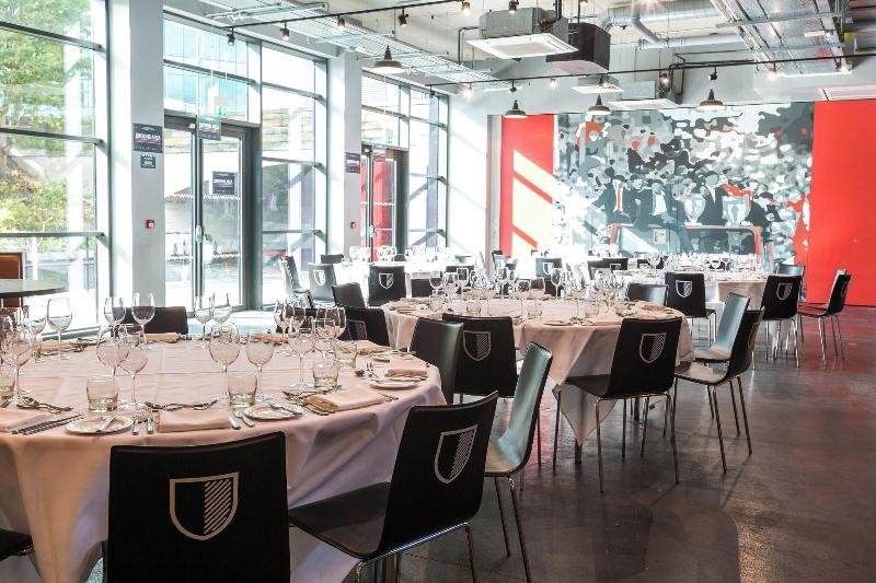 Football, Old Trafford, a Tribute Portfolio Hotel - Toplantı