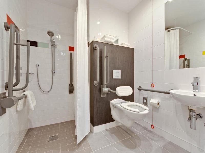 Football, Old Trafford, a Tribute Portfolio Hotel - Genel